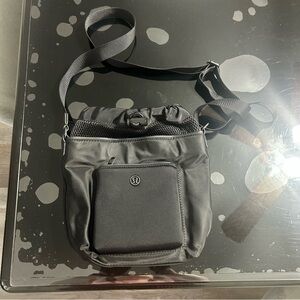 Lululemon All Set Mini Bucket Bag, Black